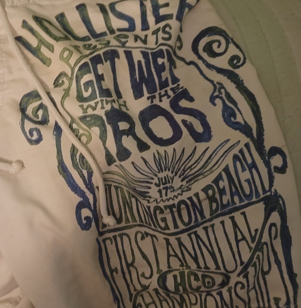 2 pair men's swim trunks